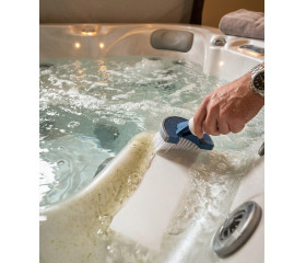 Life Spa Brush, De Ideale Borstel voor uw Spa en Jacuzzi